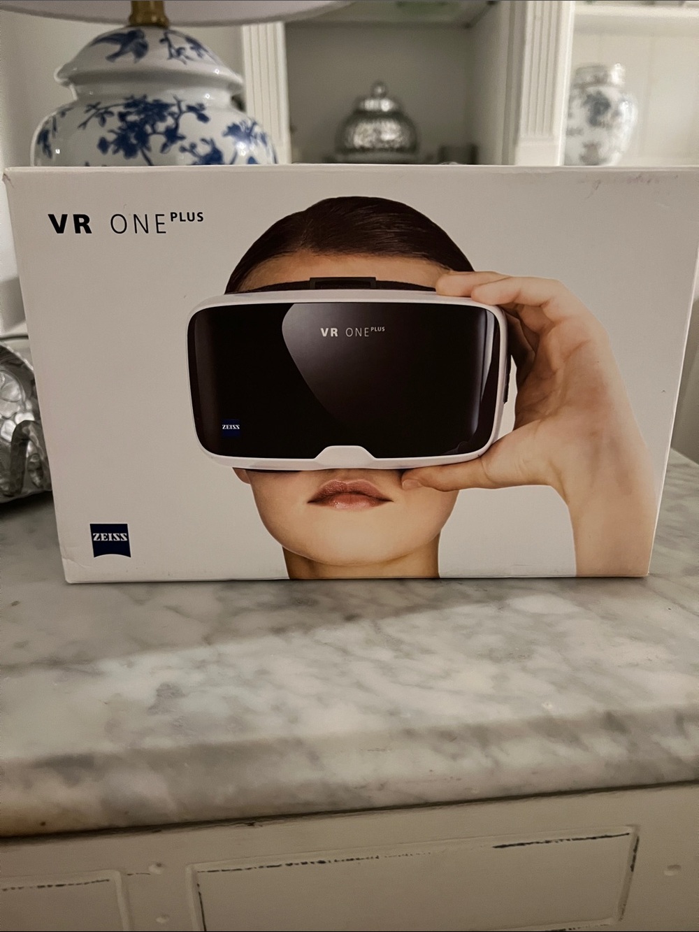 VR ONE Plus Virtual Reality Headset – for cellphones
